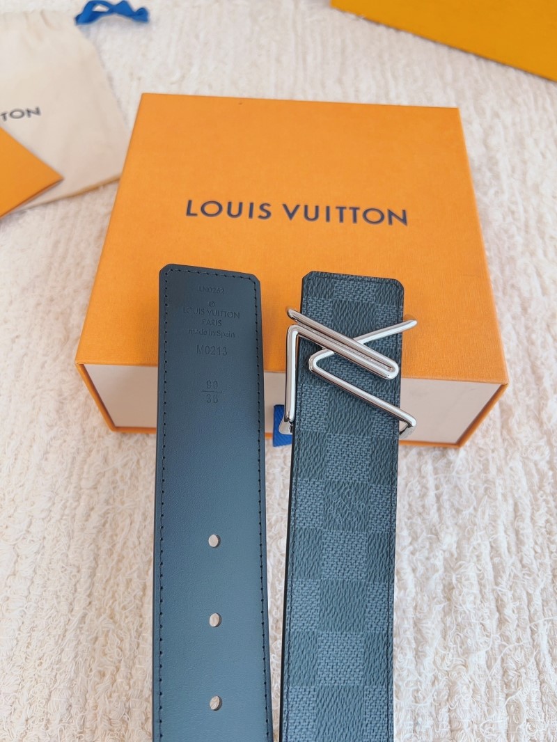 LOUIS VUITTON Belts